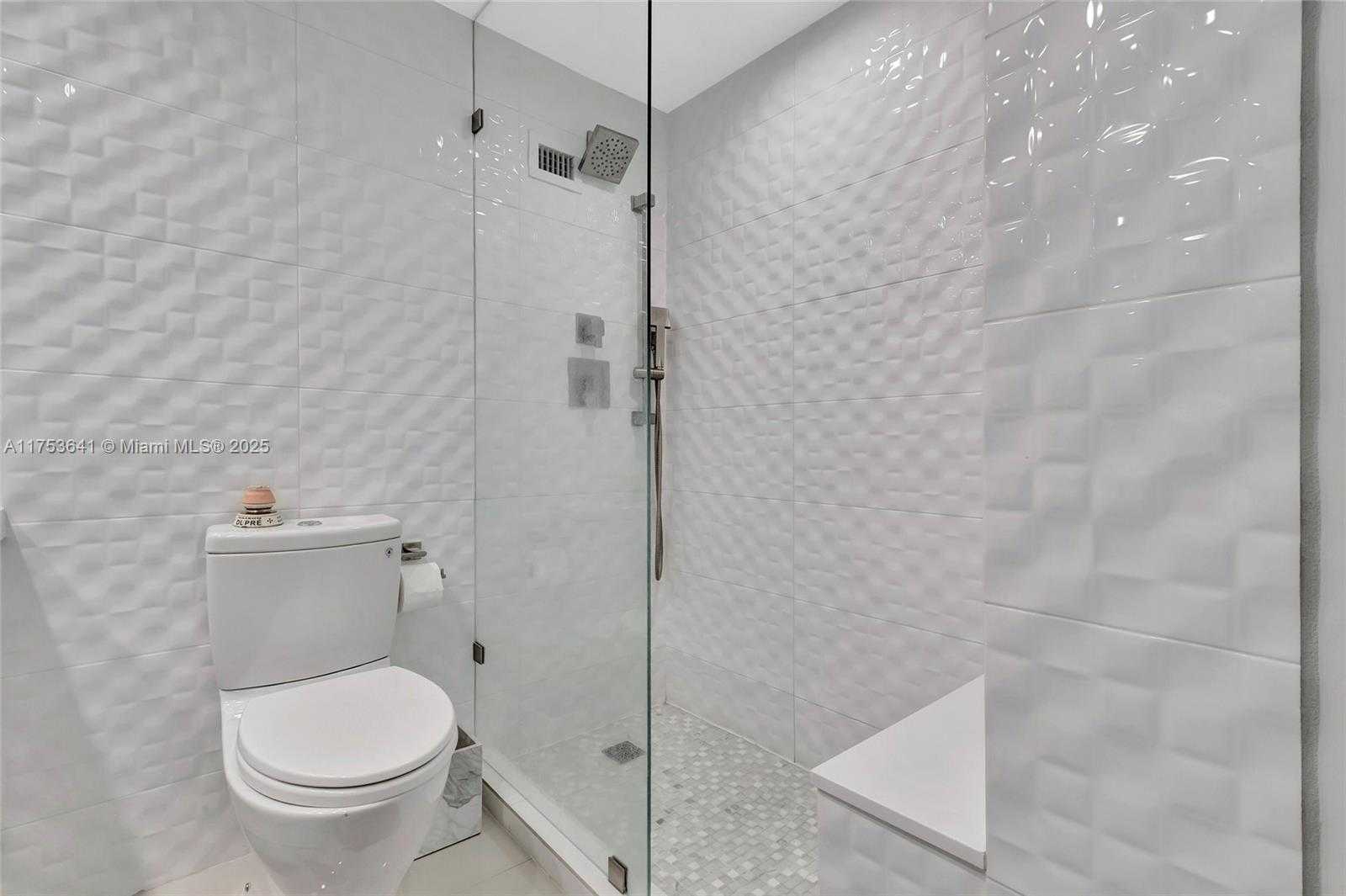 Small Image of 1000 WEST AVENUE #721, Miami Beach Number 22