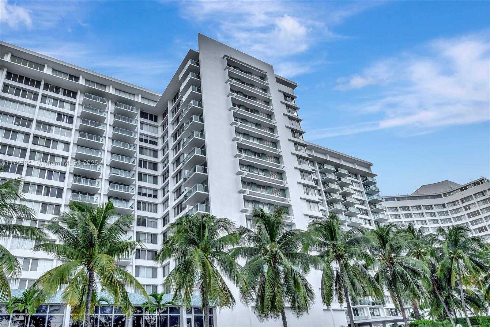 Small Image of 1000 WEST AVENUE #721, Miami Beach Number 25