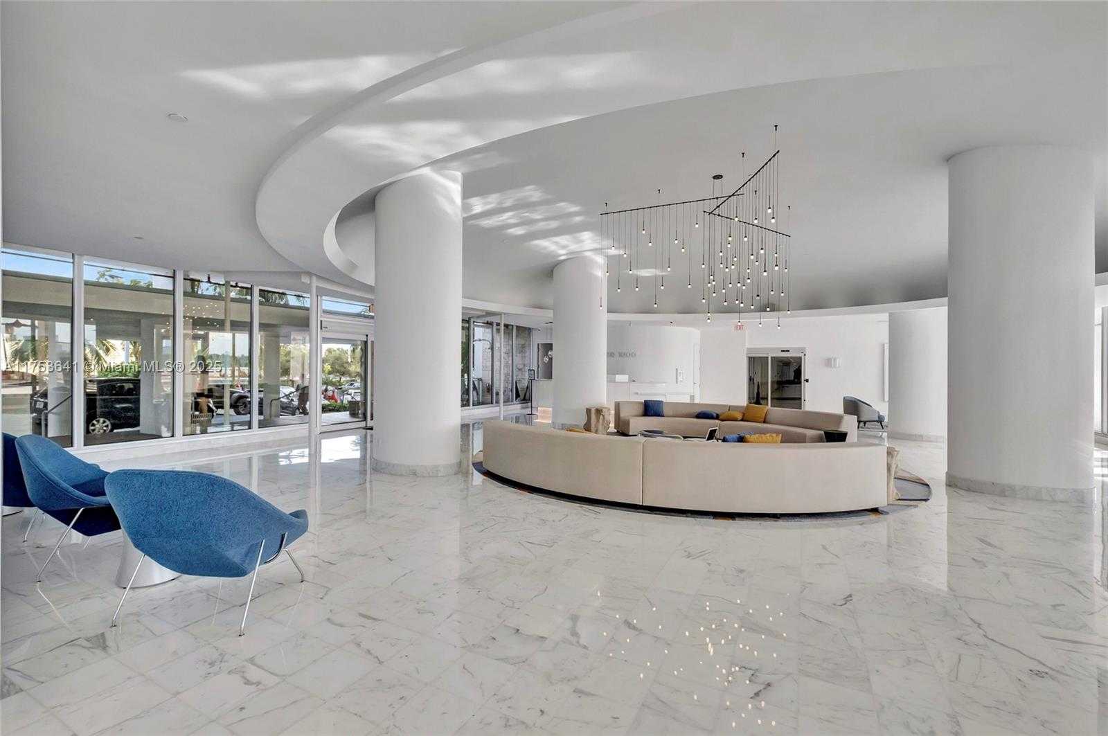 Small Image of 1000 WEST AVENUE #721, Miami Beach Number 4