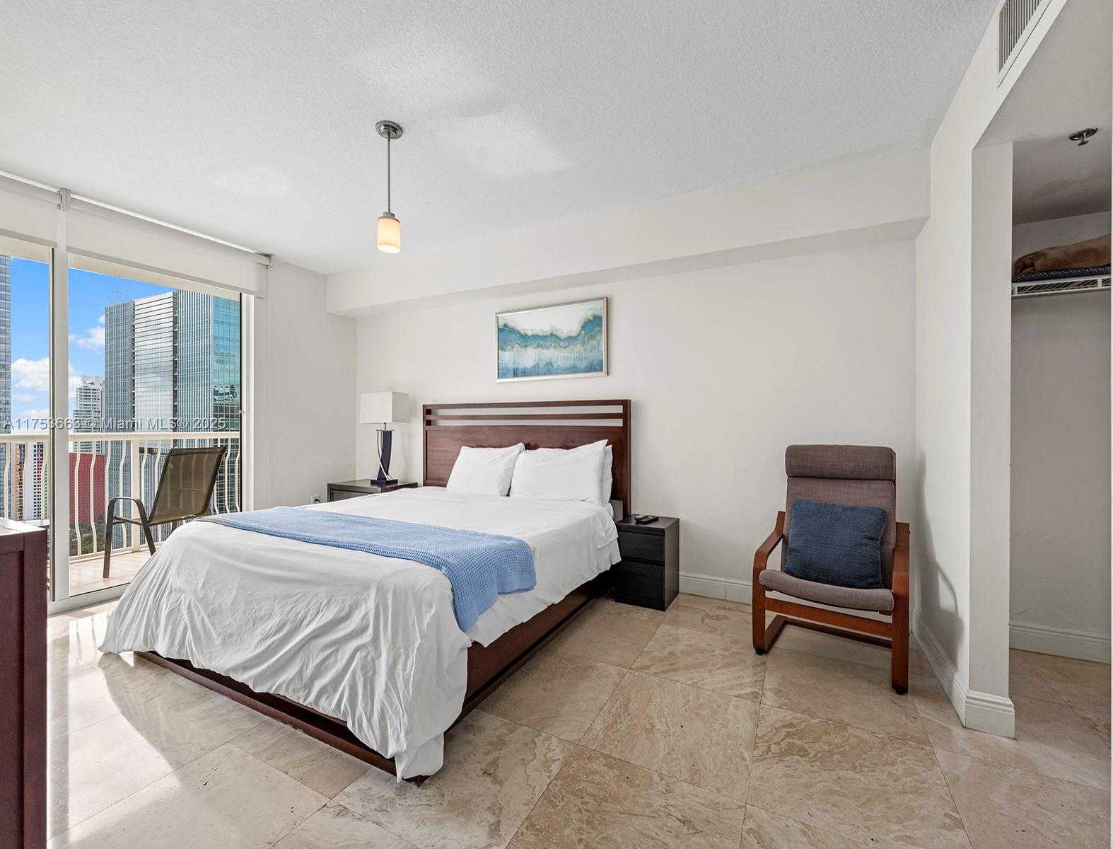 Small Image of 1200 BRICKELL BAY DR #4019, Miami Number 19