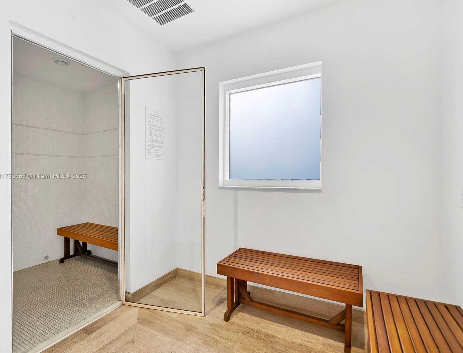 Small Image of 1200 BRICKELL BAY DR #4019, Miami Number 32