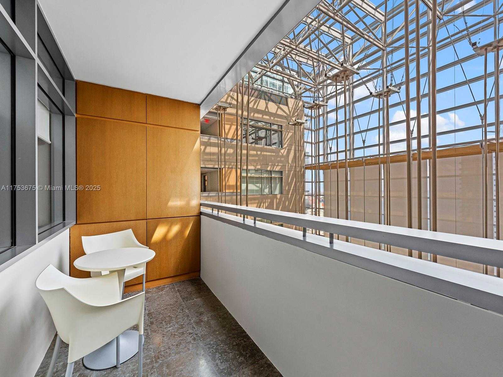 Small Image of 1395 BRICKELL AVE #3310, Miami Number 14