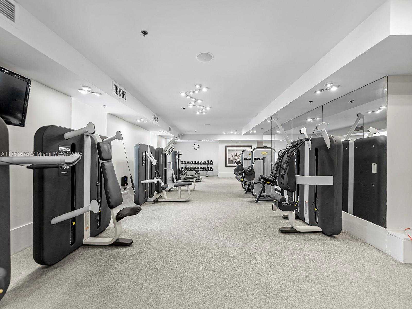 Small Image of 1395 BRICKELL AVE #3310, Miami Number 21