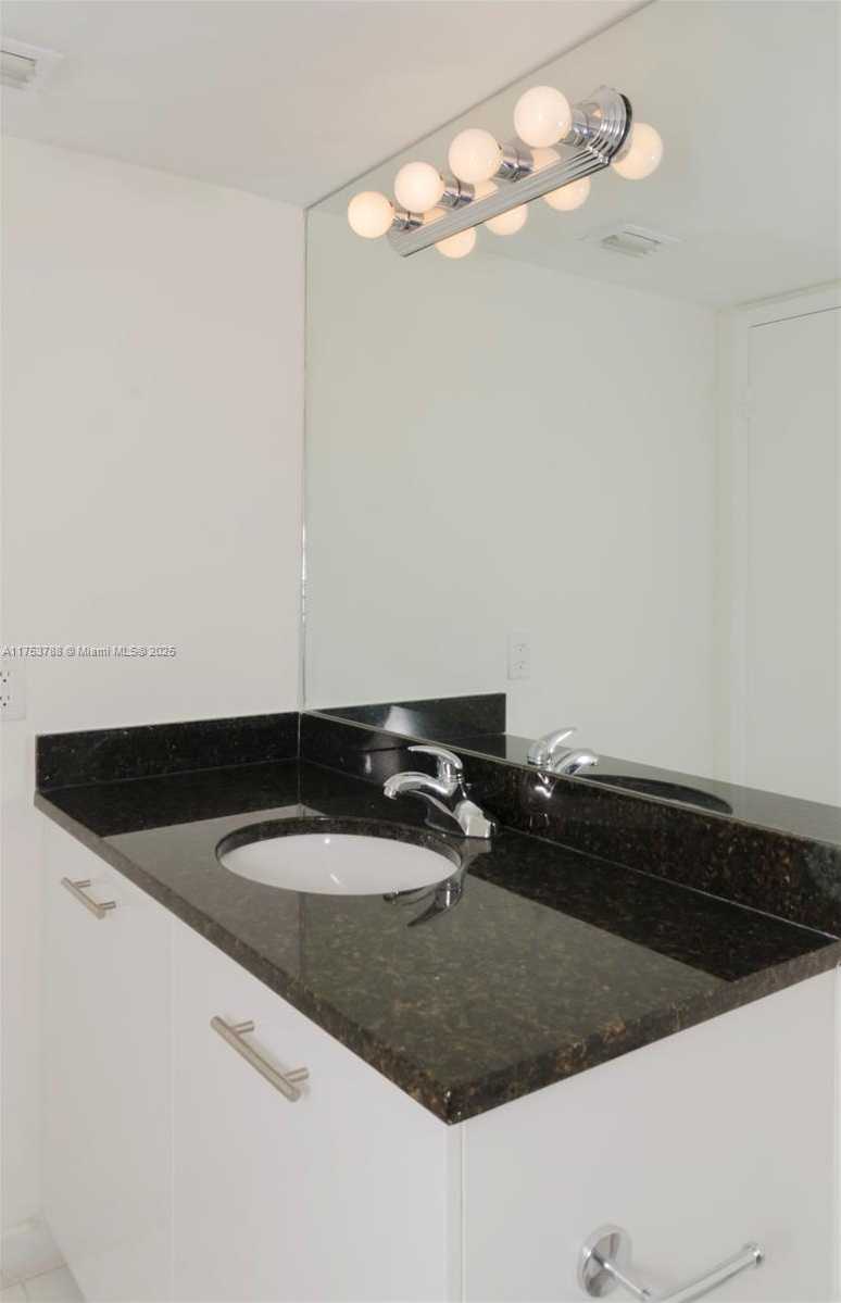 Small Image of 3300 NORTH EAST 191ST ST #312, Aventura Number 4