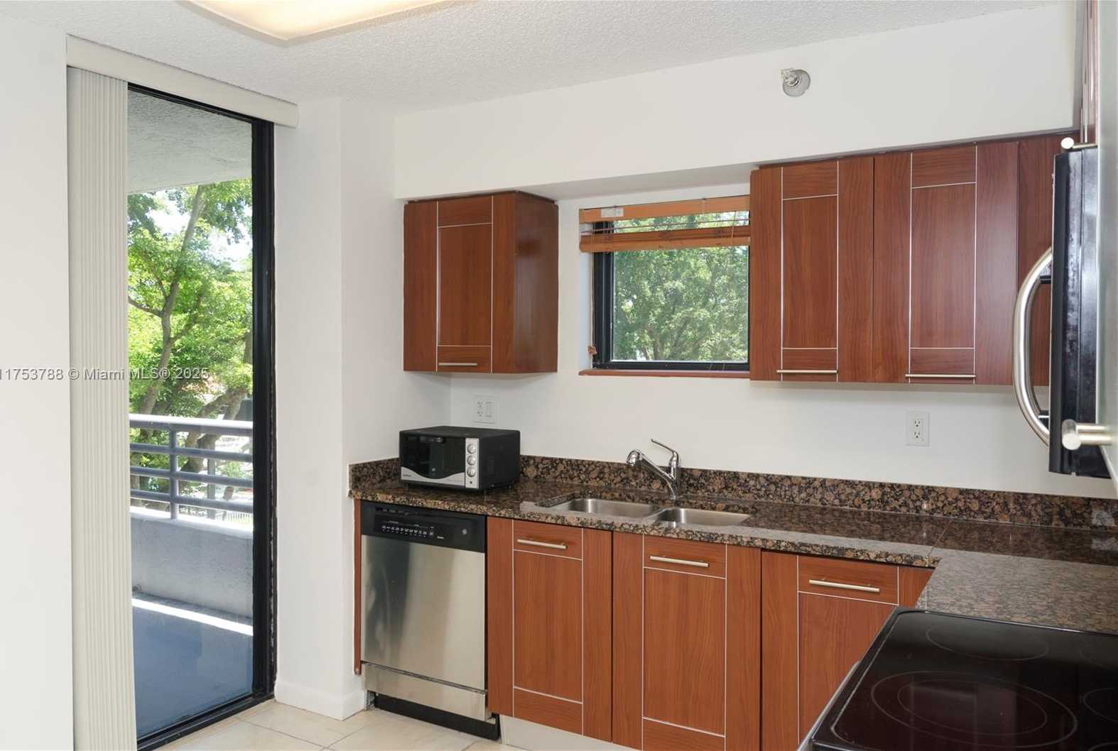 Small Image of 3300 NORTH EAST 191ST ST #312, Aventura Number 8