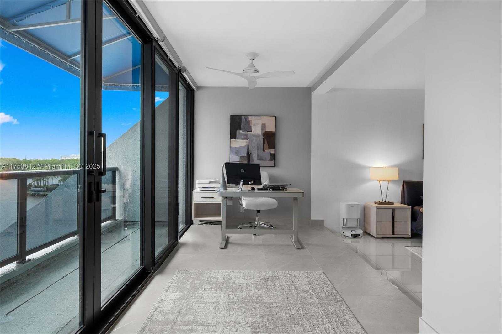 Small Image of 445 POINCIANA DR #1530, Sunny Isles Beach Number 27