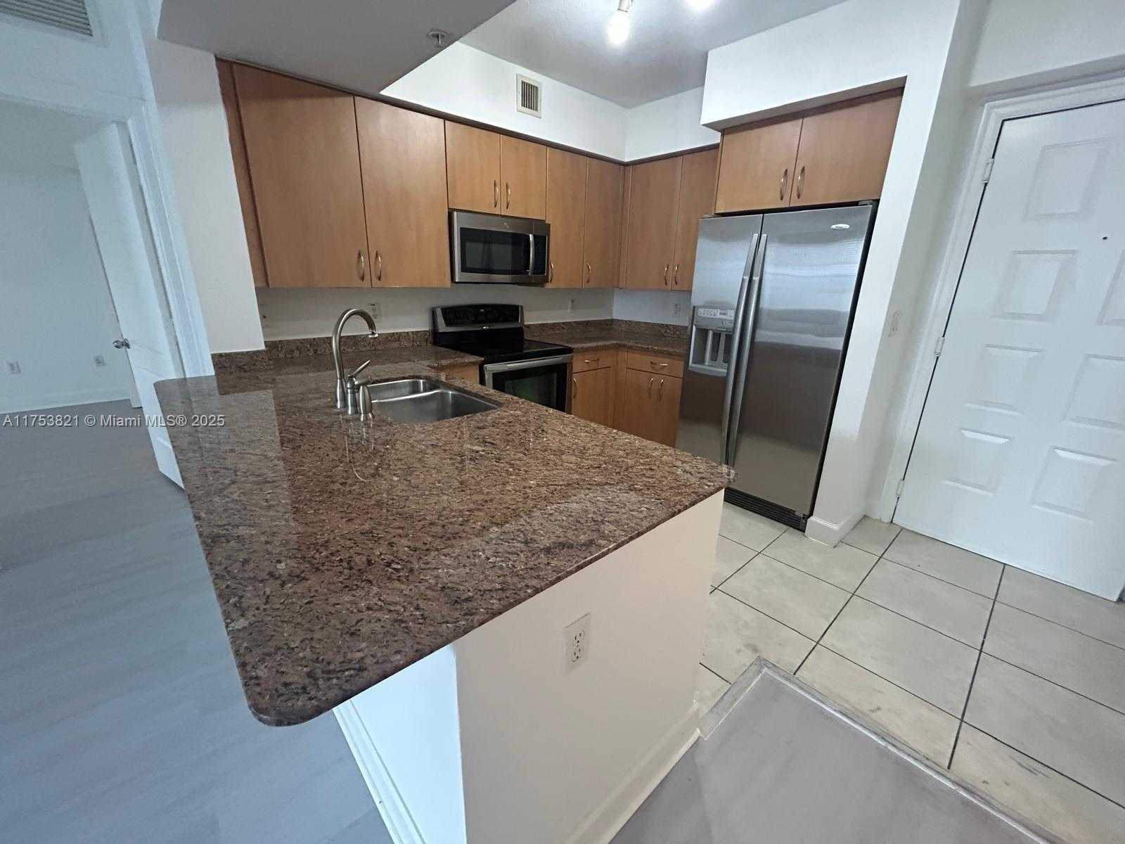 Small Image of 1830 RADIUS DR #603, Hollywood Number 5