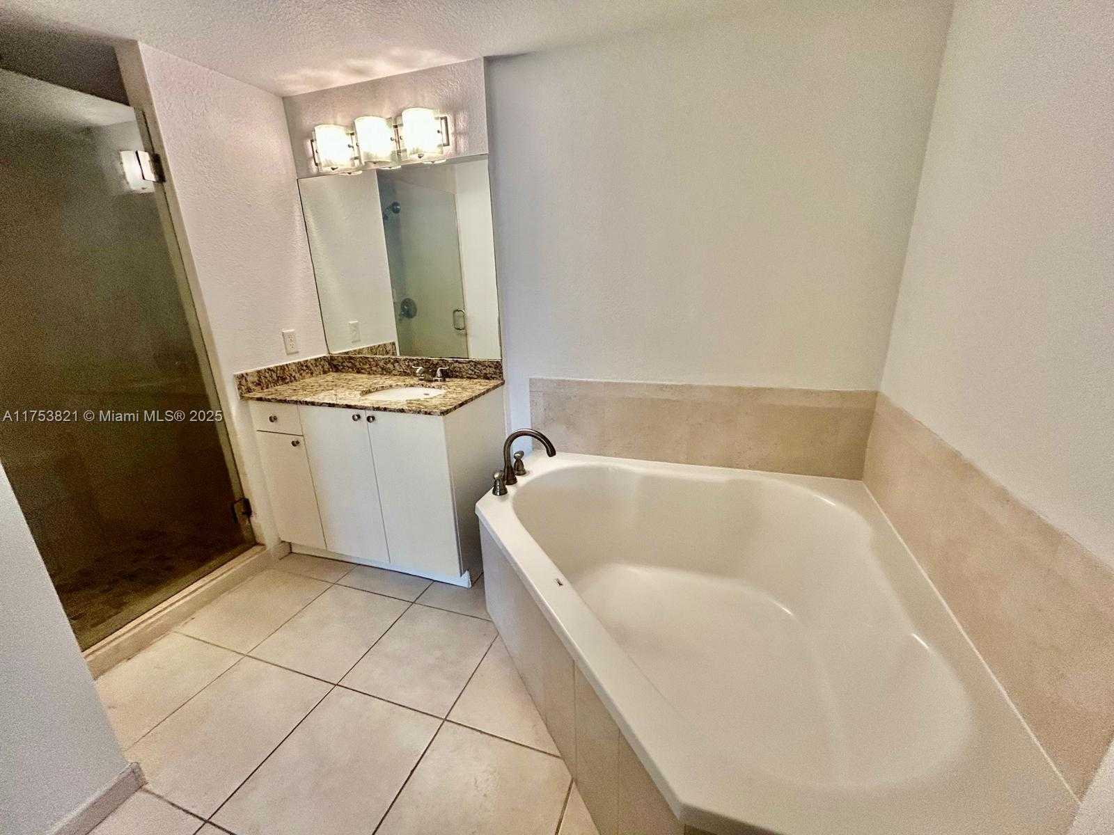 Small Image of 1830 RADIUS DR #603, Hollywood Number 8