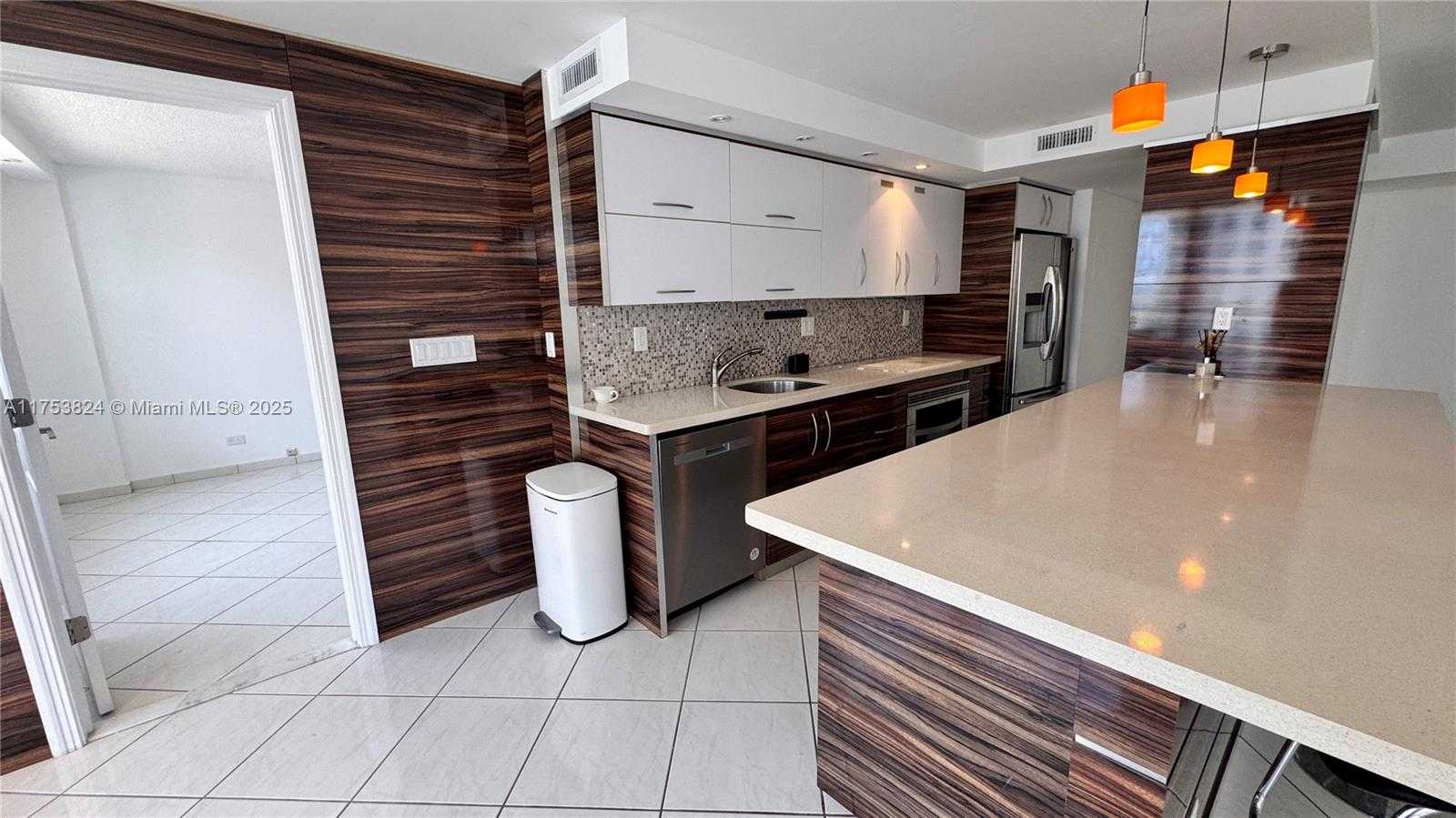 Small Image of 230 174TH ST #1609, Sunny Isles Beach Number 14