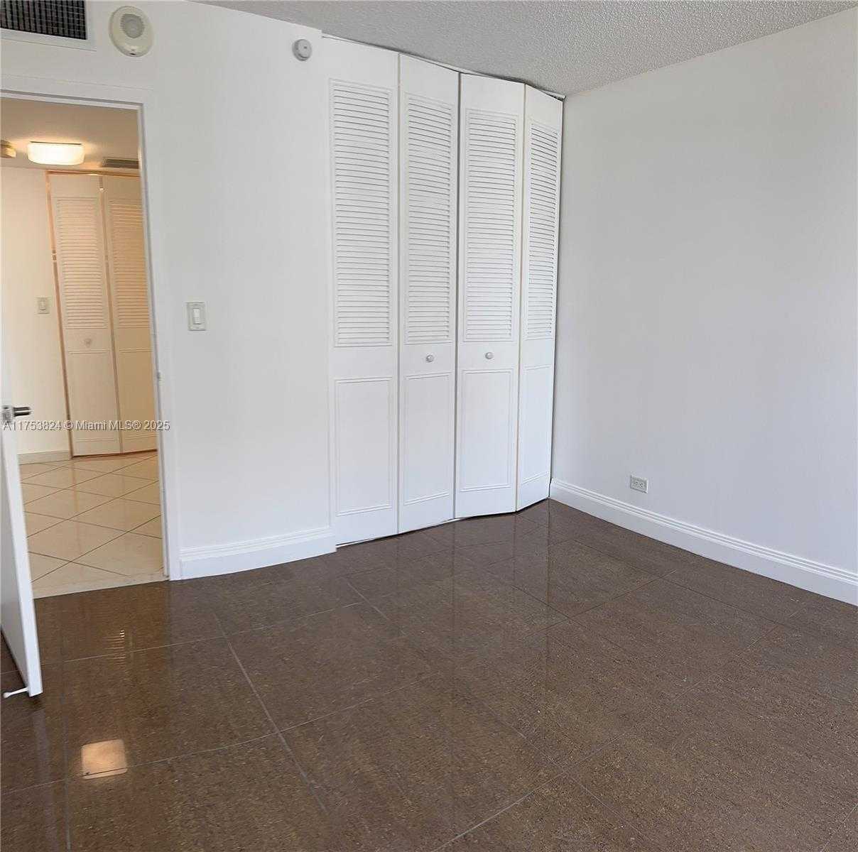 Small Image of 230 174TH ST #1609, Sunny Isles Beach Number 37