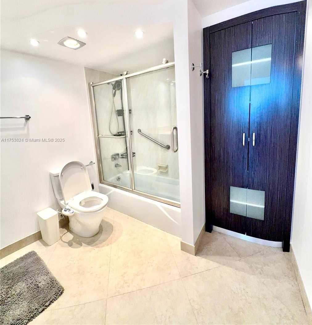 Small Image of 230 174TH ST #1609, Sunny Isles Beach Number 49