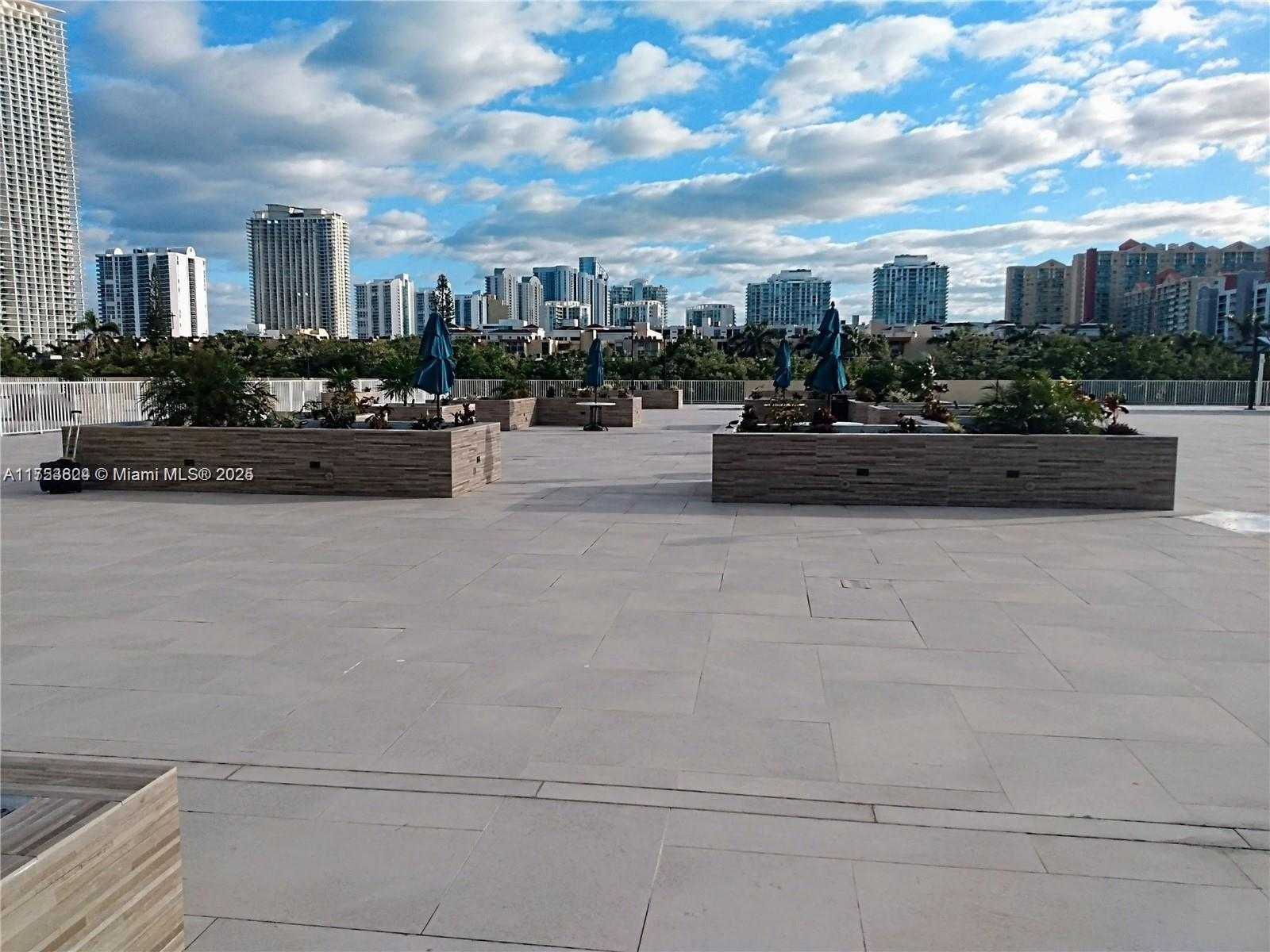 Small Image of 230 174TH ST #1609, Sunny Isles Beach Number 5