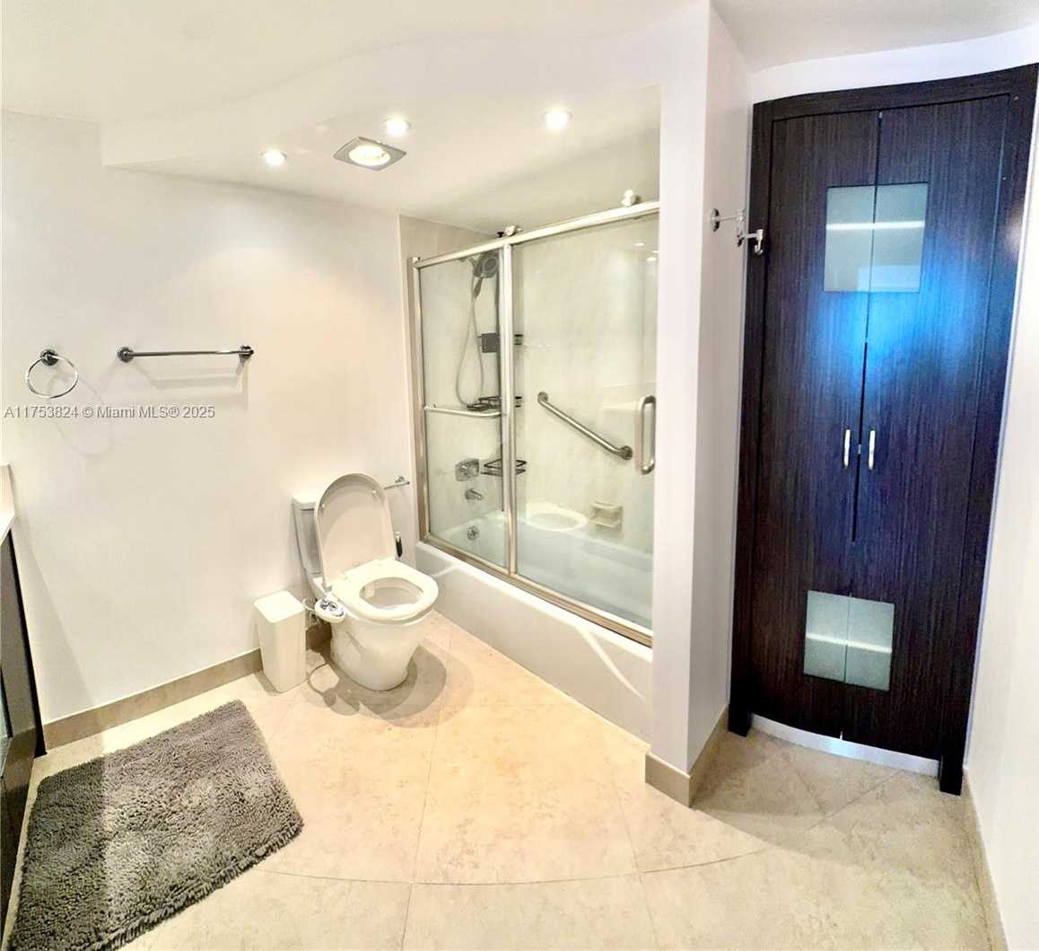 Small Image of 230 174TH ST #1609, Sunny Isles Beach Number 50