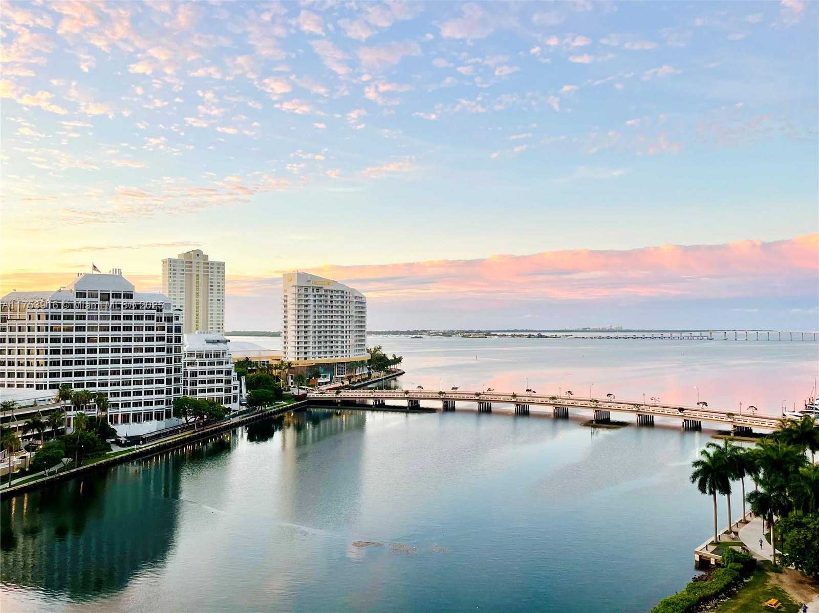 Small Image of 495 BRICKELL AVE #1201, Miami Number 24