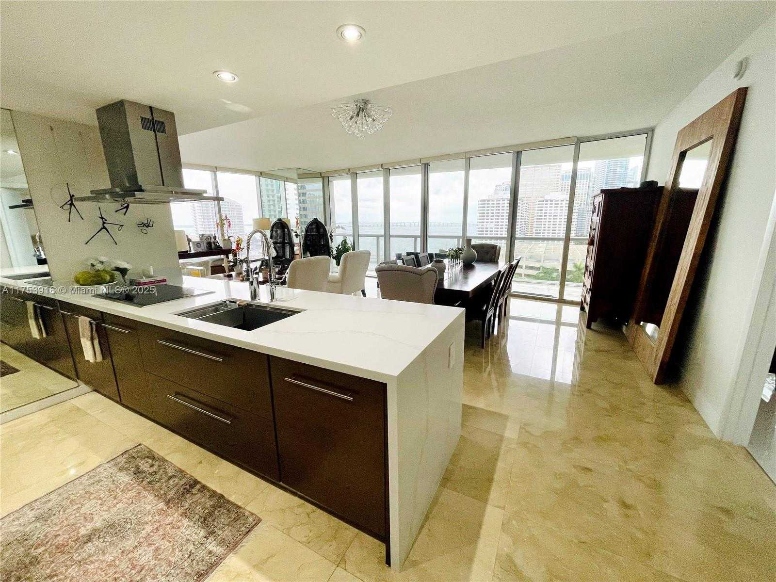 Small Image of 495 BRICKELL AVE #1201, Miami Number 3