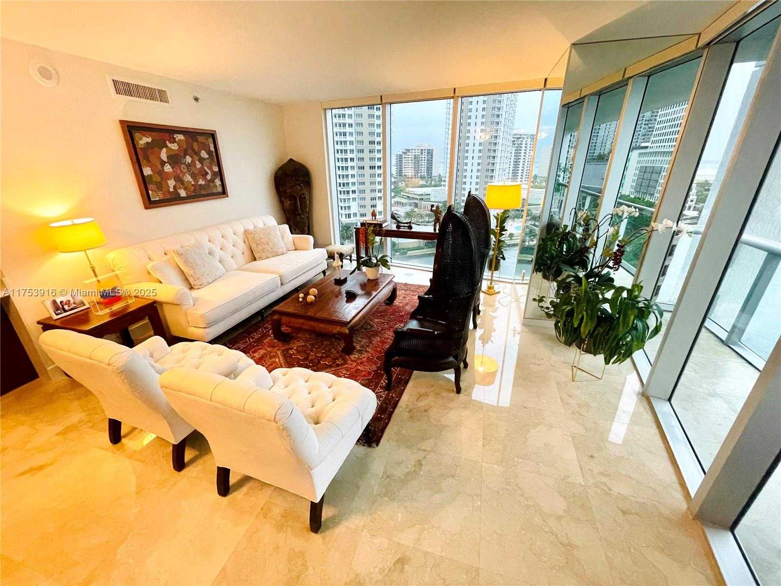 Small Image of 495 BRICKELL AVE #1201, Miami Number 7