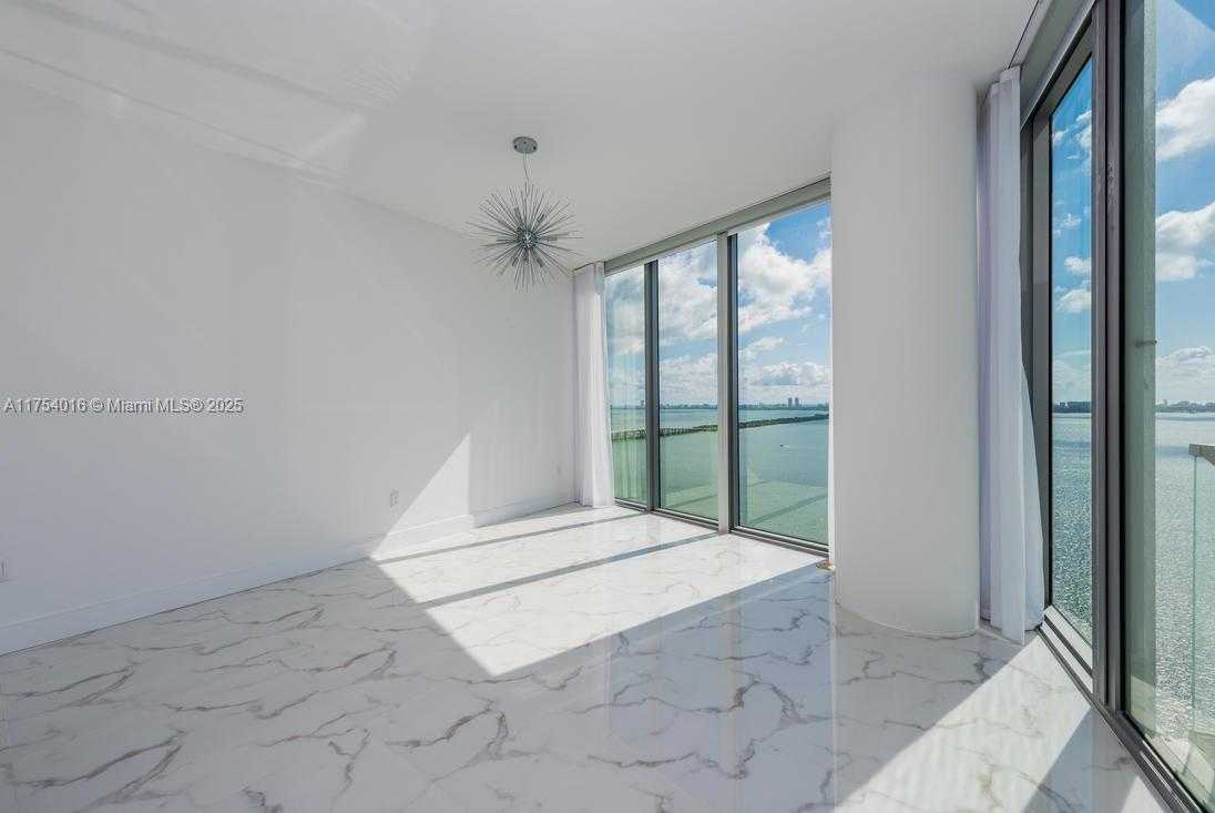 Small Image of 2900 NORTH EAST 7 AVE #2607, Miami Number 14