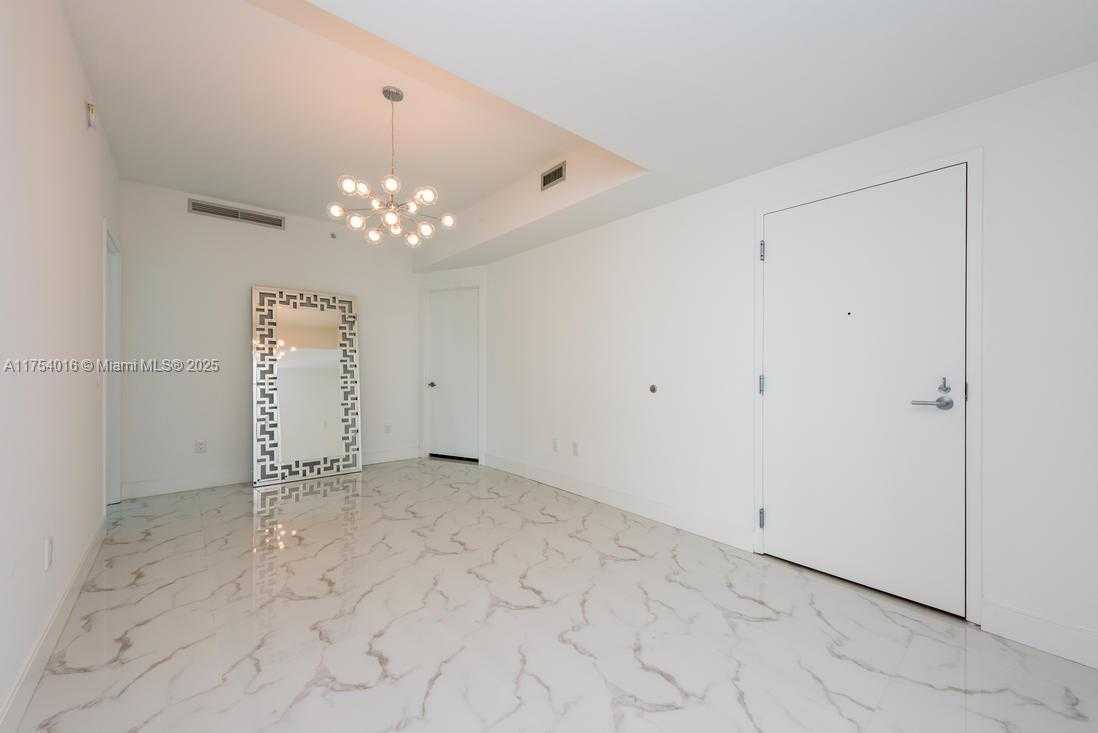 Small Image of 2900 NORTH EAST 7 AVE #2607, Miami Number 3