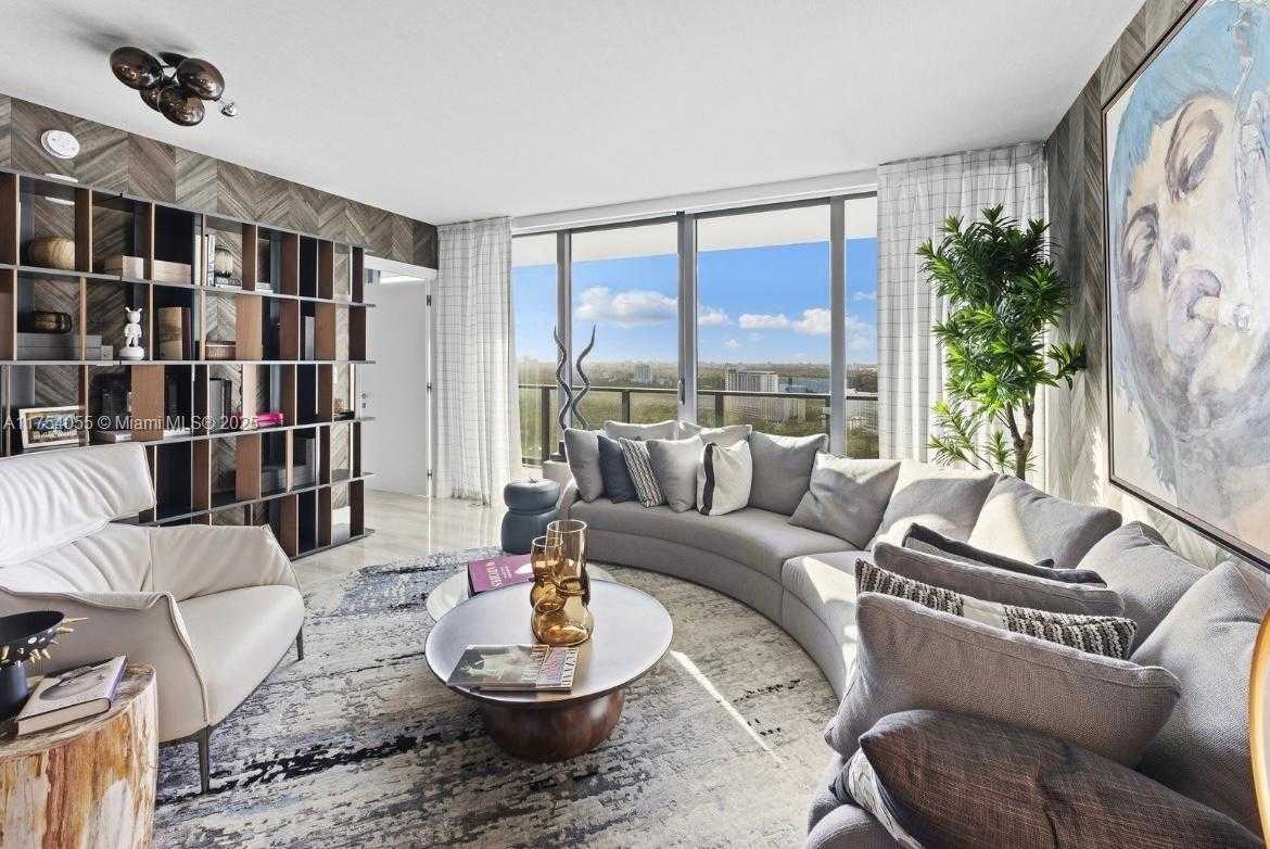 Small Image of 1451 BRICKELL AVE #2505, Miami Number 2