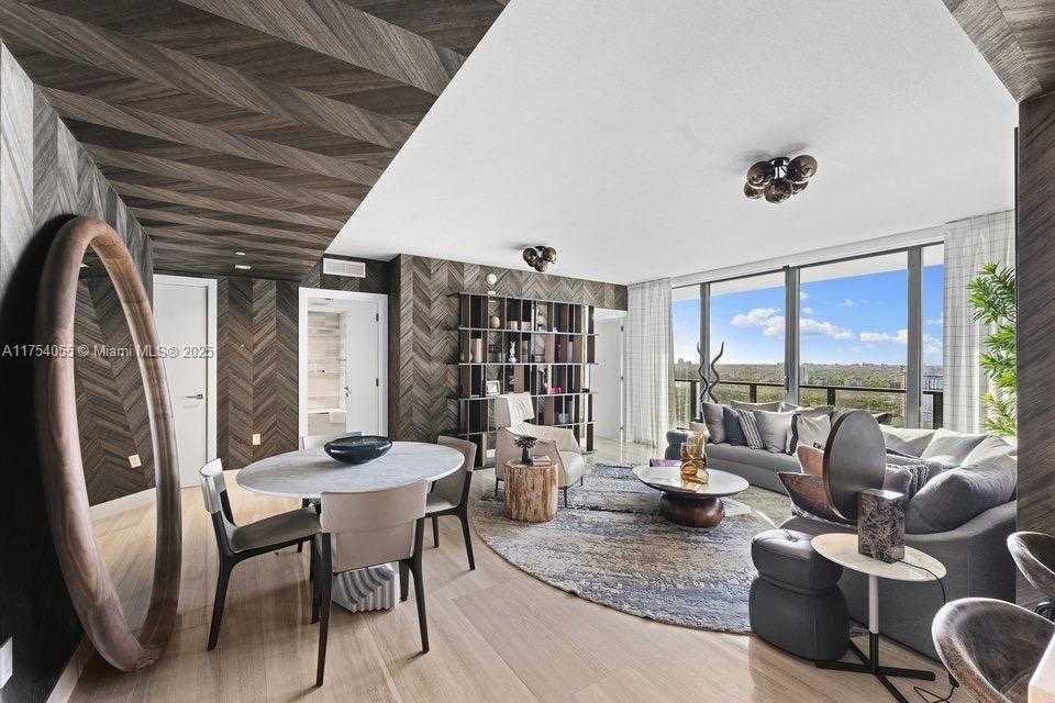 Small Image of 1451 BRICKELL AVE #2505, Miami Number 26
