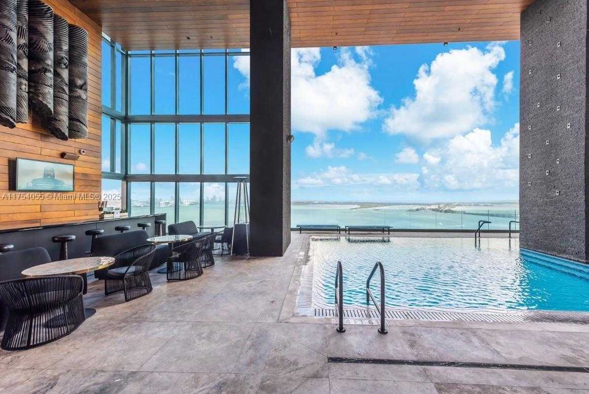 Small Image of 1451 BRICKELL AVE #2505, Miami Number 32