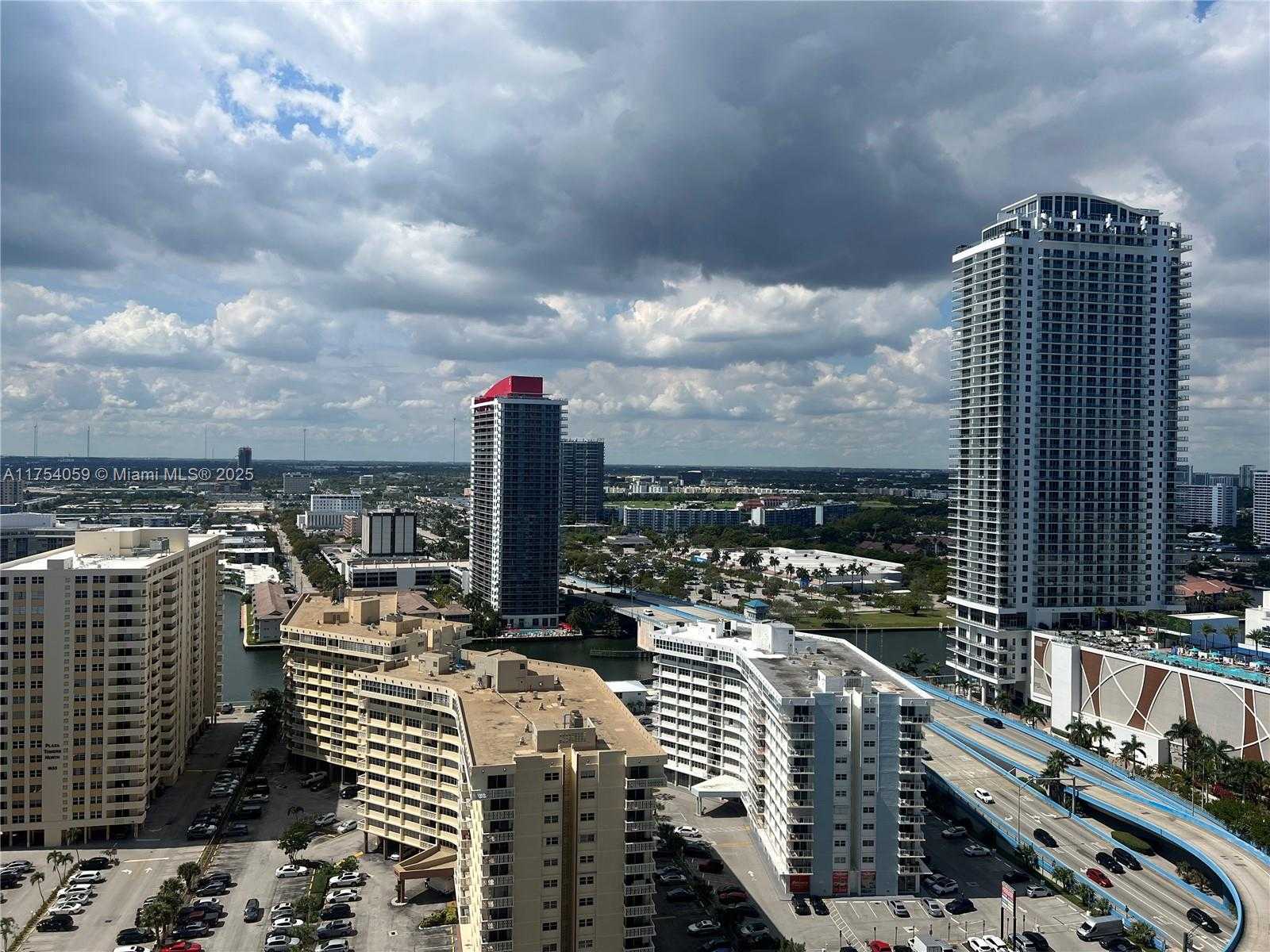 Small Image of 1830 SOUTH OCEAN DR #2508, Hallandale Beach Number 14