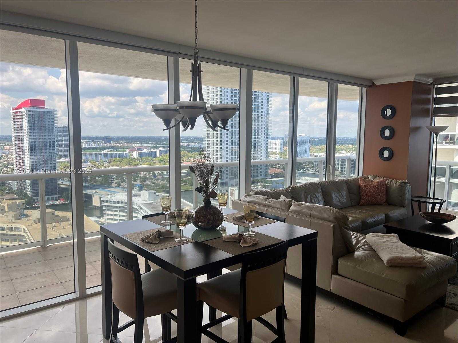 Small Image of 1830 SOUTH OCEAN DR #2508, Hallandale Beach Number 4