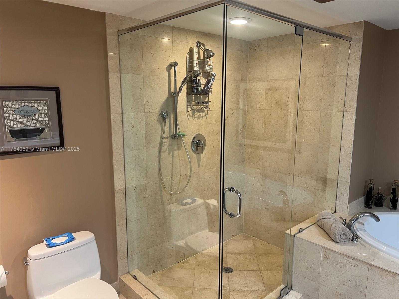 Small Image of 1830 SOUTH OCEAN DR #2508, Hallandale Beach Number 9