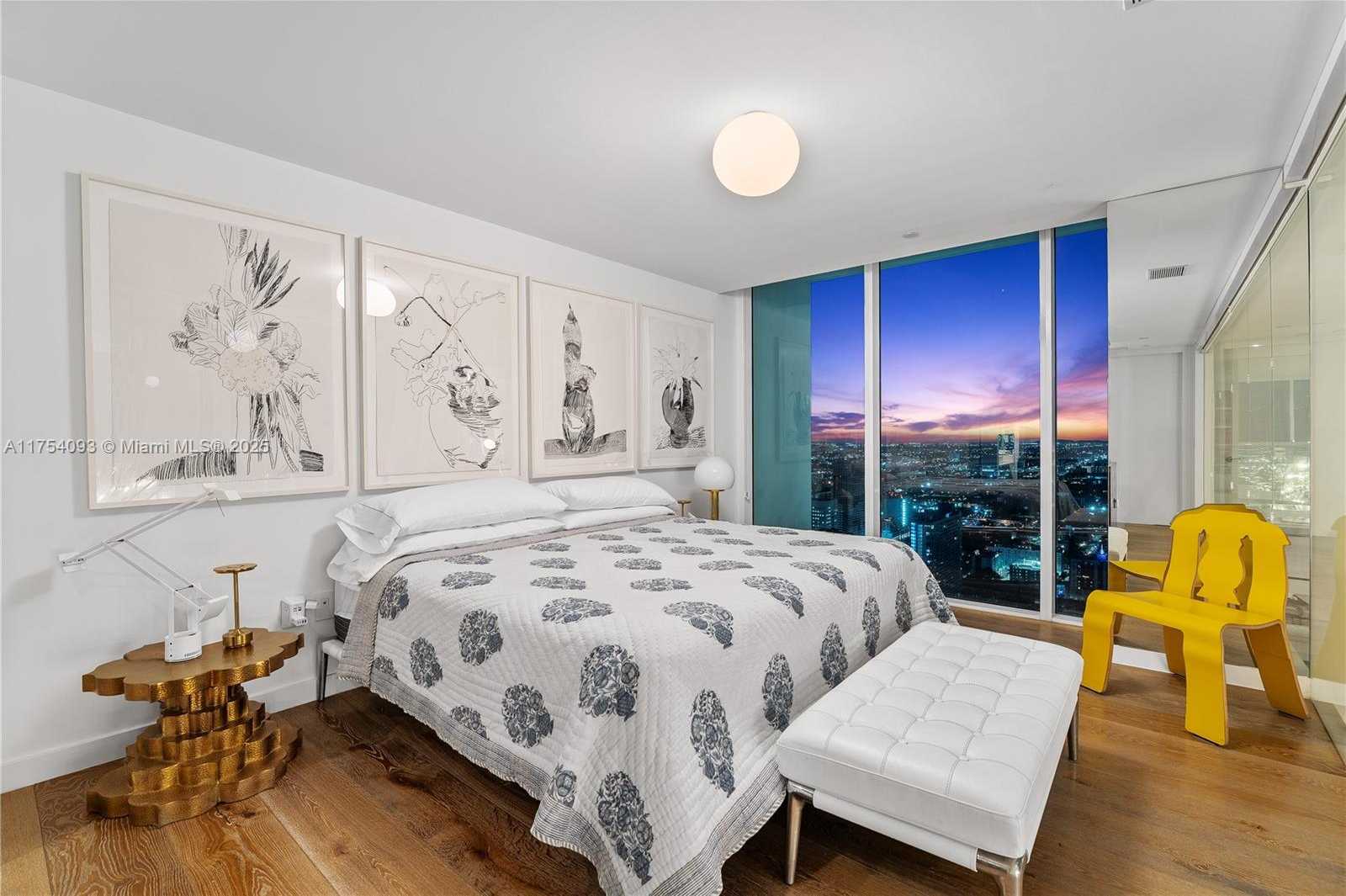 Small Image of 1040 BISCAYNE BLVD #4606, Miami Number 10