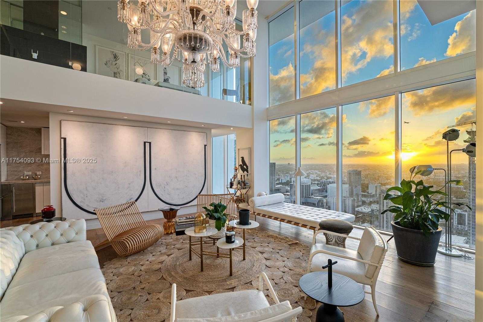 Small Image of 1040 BISCAYNE BLVD #4606, Miami Number 21