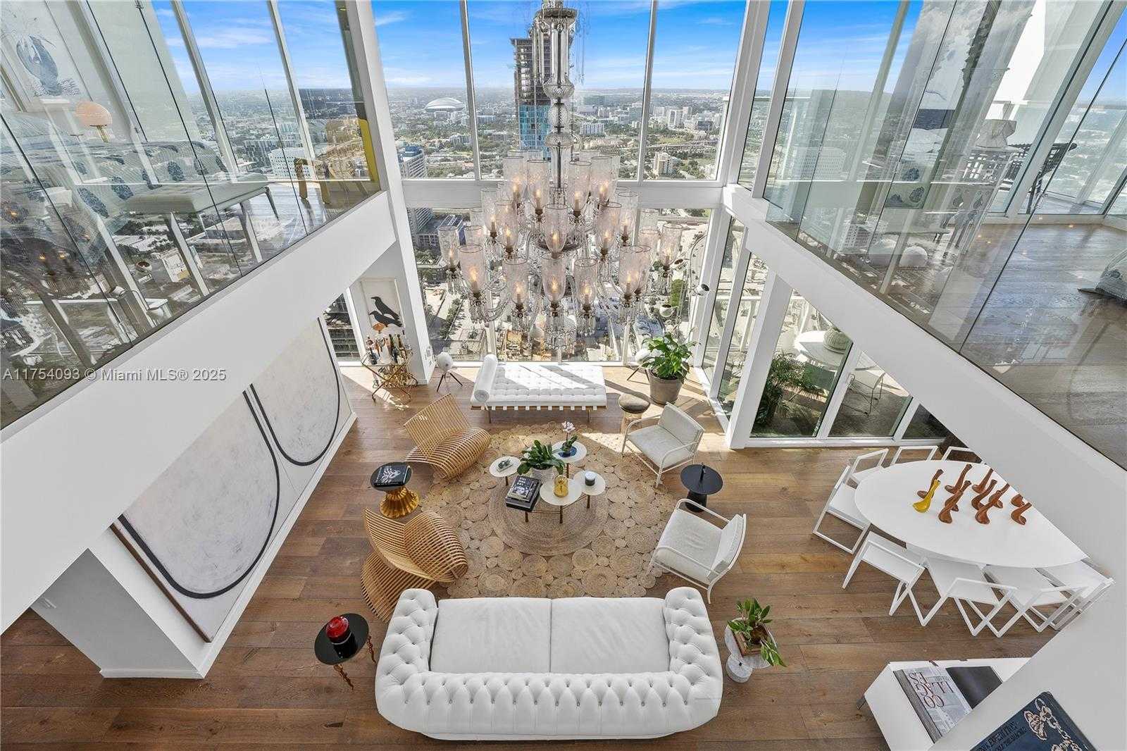 Small Image of 1040 BISCAYNE BLVD #4606, Miami Number 30