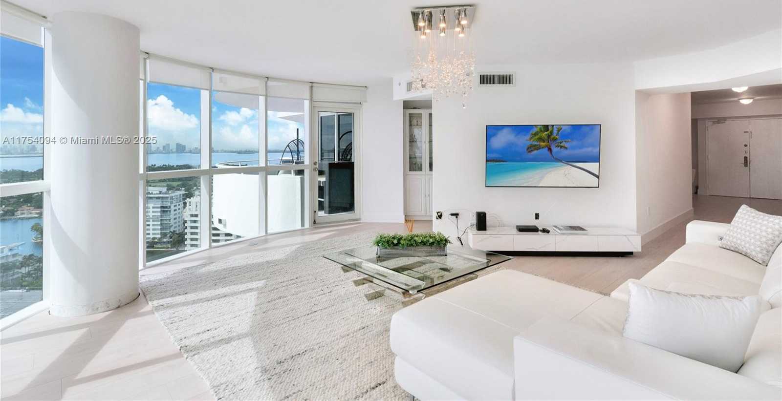 Small Image of 6301 COLLINS AVE #2803, Miami Beach Number 3
