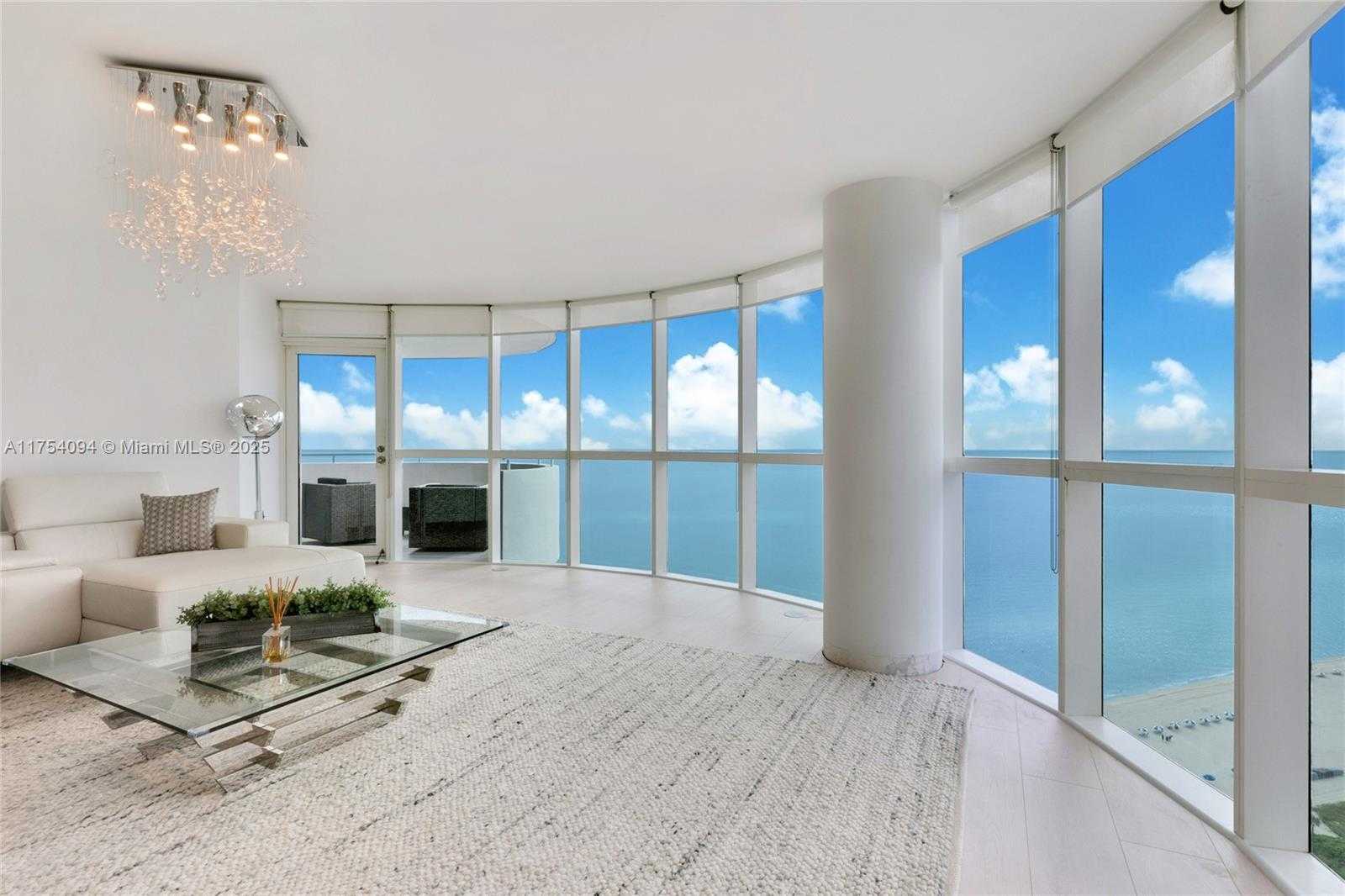 Small Image of 6301 COLLINS AVE #2803, Miami Beach Number 4