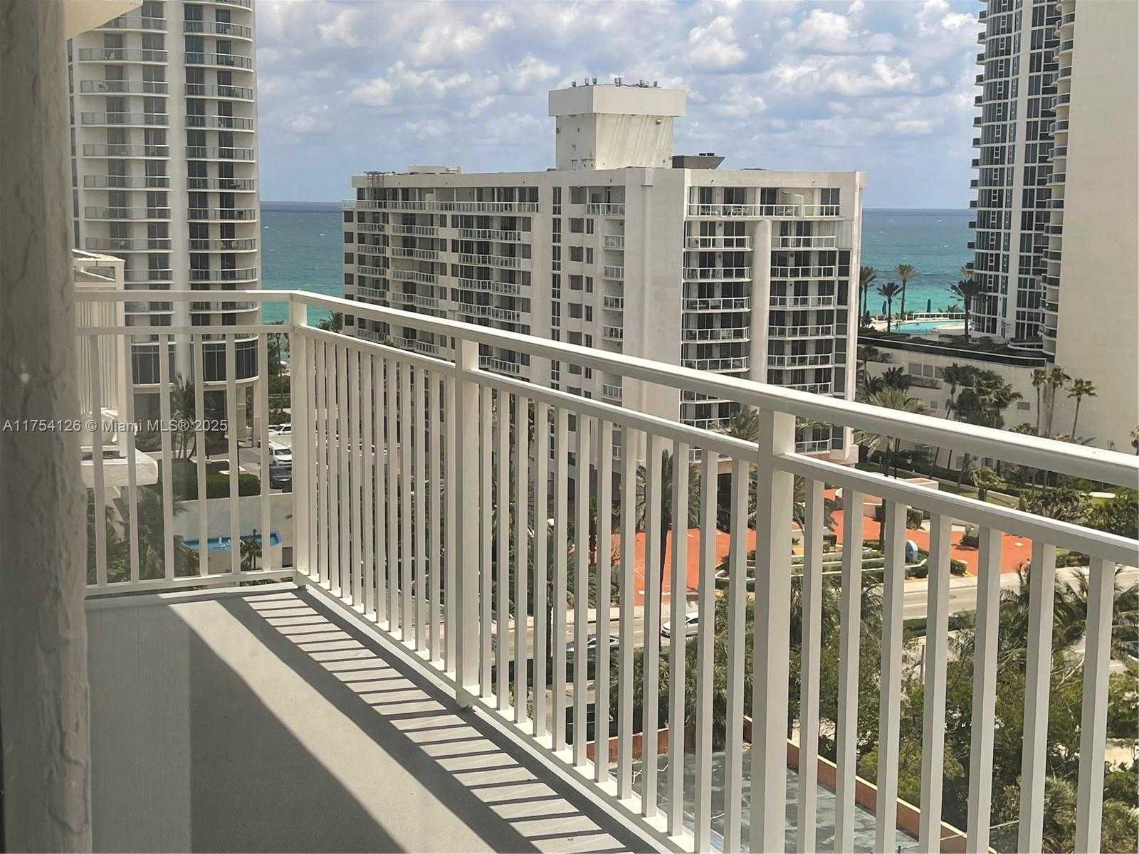 Small Image of 210 174TH ST #1203, Sunny Isles Beach Number 14