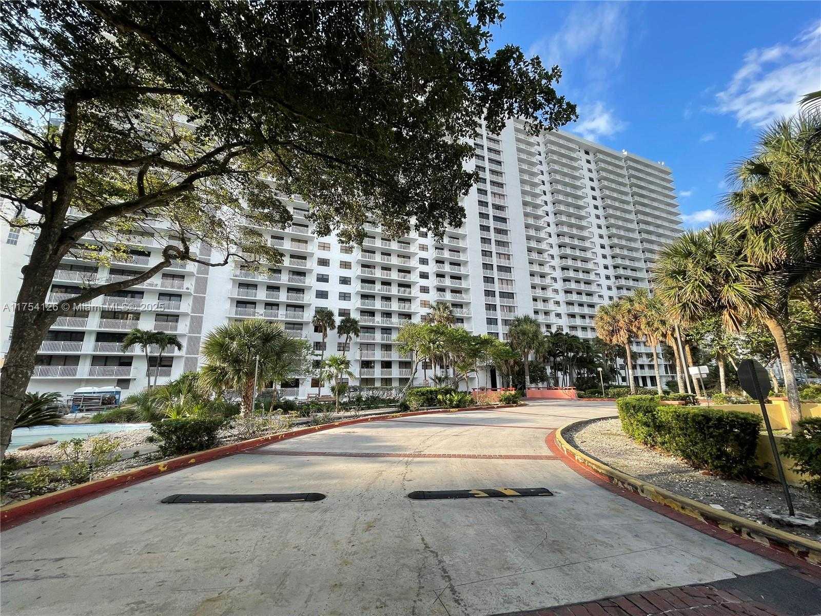Small Image of 210 174TH ST #1203, Sunny Isles Beach Number 2