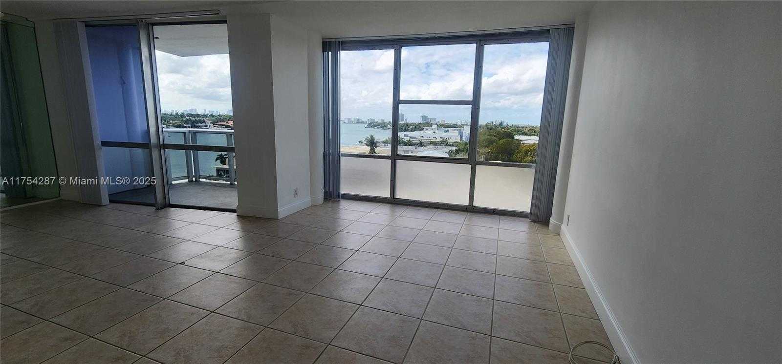 Small Image of 900 BAY DR #521, Miami Beach Number 2