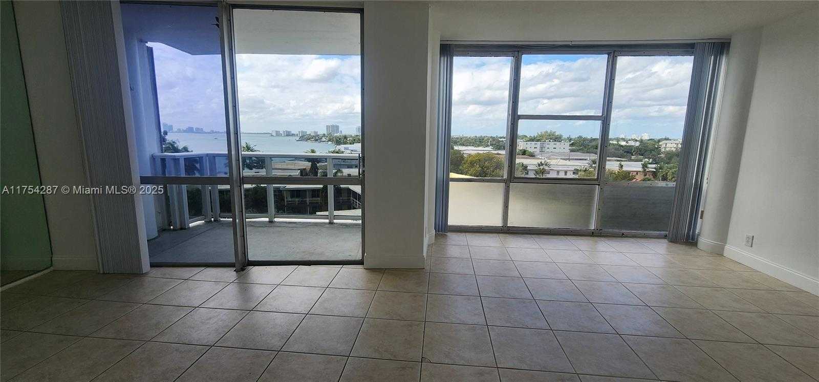Small Image of 900 BAY DR #521, Miami Beach Number 3
