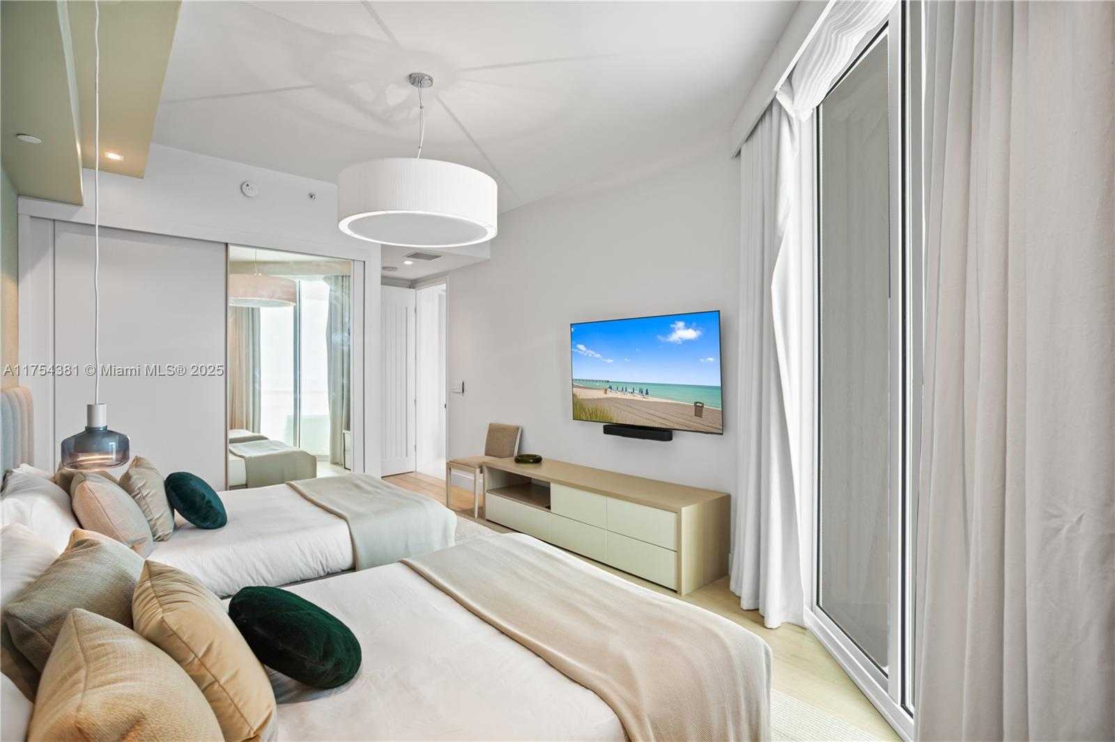 Small Image of 16051 COLLINS AVE #3202, Sunny Isles Beach Number 12