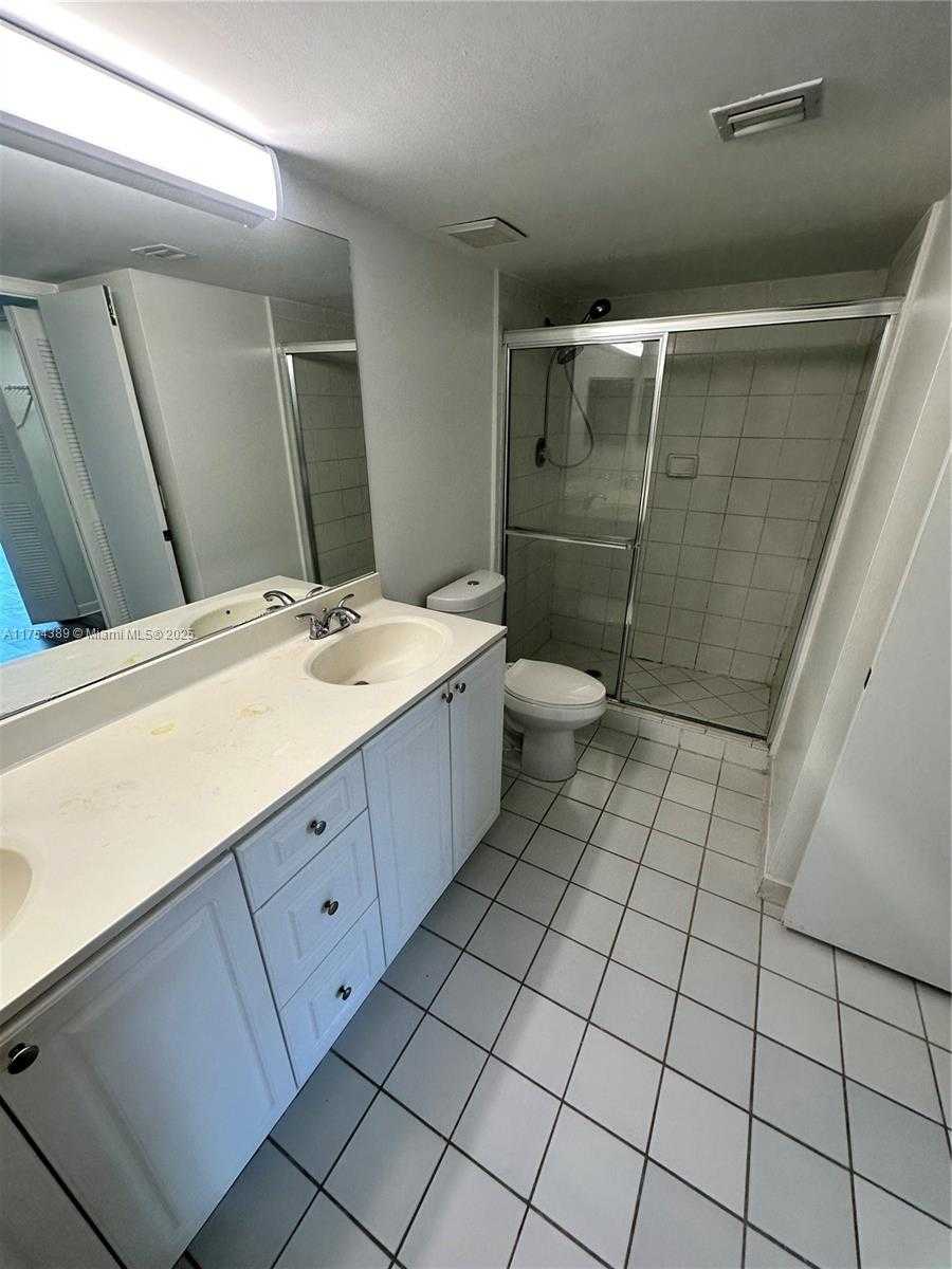 Small Image of 3300 NORTH EAST 191ST ST #304, Aventura Number 11