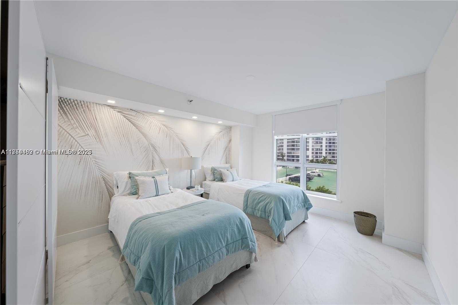 Small Image of 3530 MYSTIC POINTE DR #715, Aventura Number 11