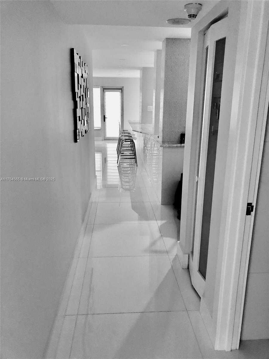 Small Image of 3900 GALT OCEAN DR #111, Fort Lauderdale Number 15