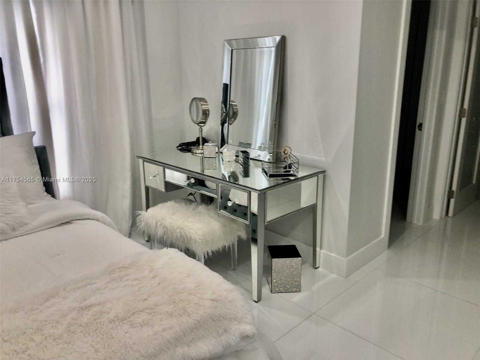 Small Image of 3900 GALT OCEAN DR #111, Fort Lauderdale Number 18
