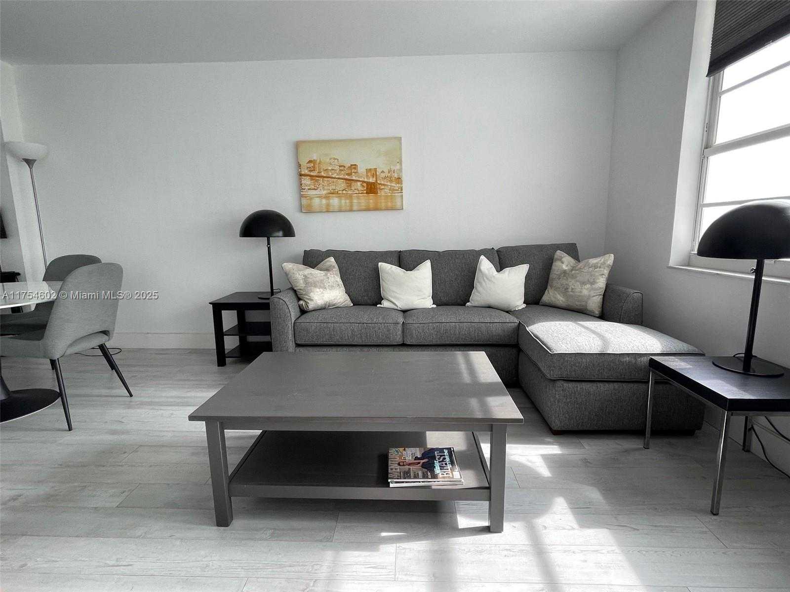 Small Image of 100 LINCOLN RD #1024, Miami Beach Number 7