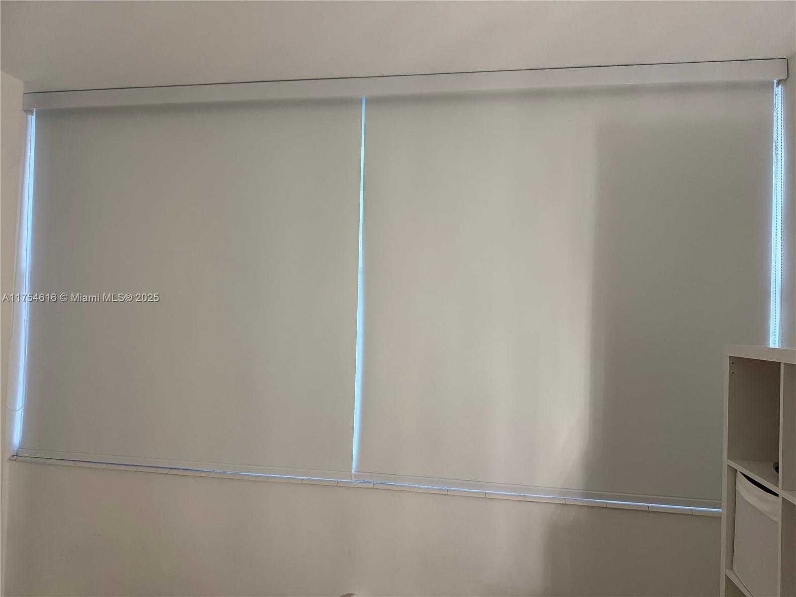 Small Image of 7441 WAYNE AVE #8M, Miami Beach Number 15
