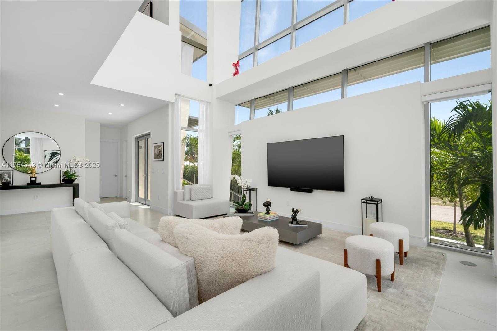 Small Image of 1201 WEST 47TH ST, Miami Beach Number 12