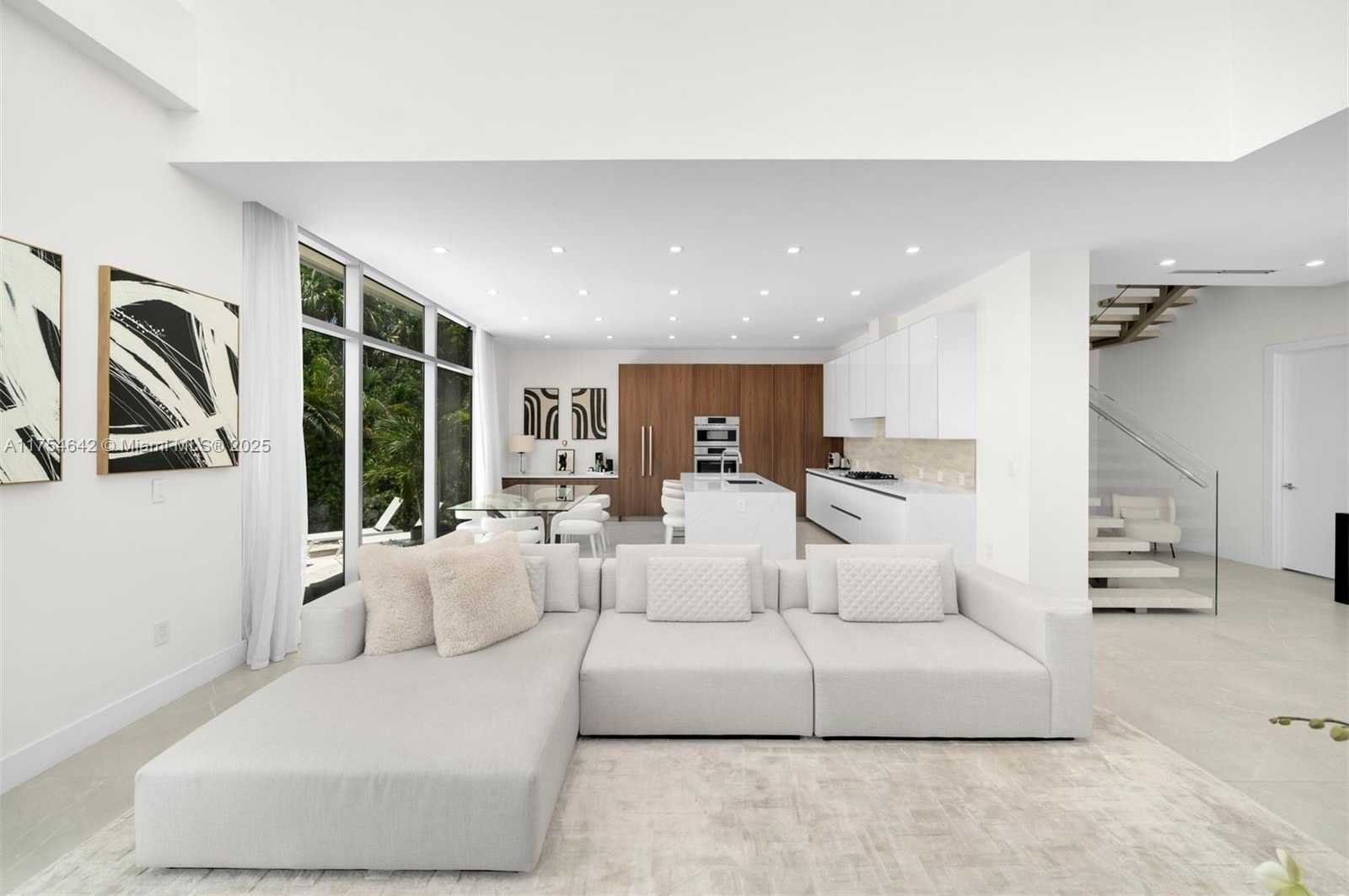 Small Image of 1201 WEST 47TH ST, Miami Beach Number 14