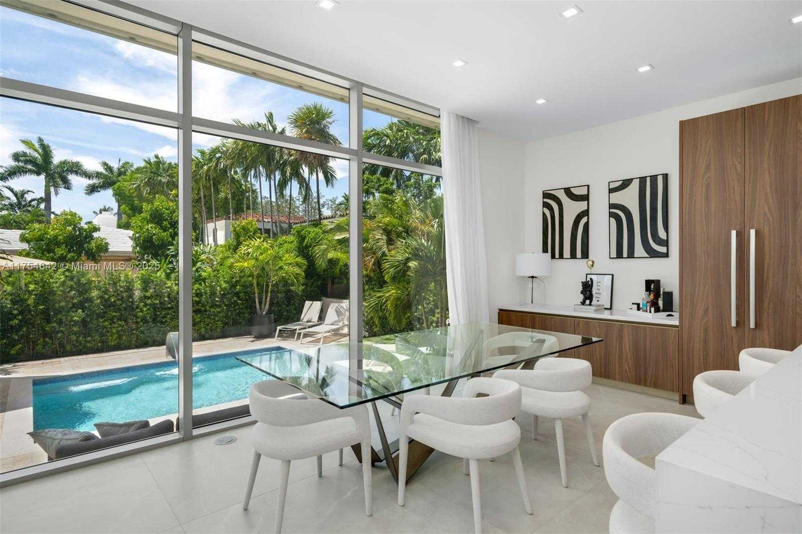 Small Image of 1201 WEST 47TH ST, Miami Beach Number 17
