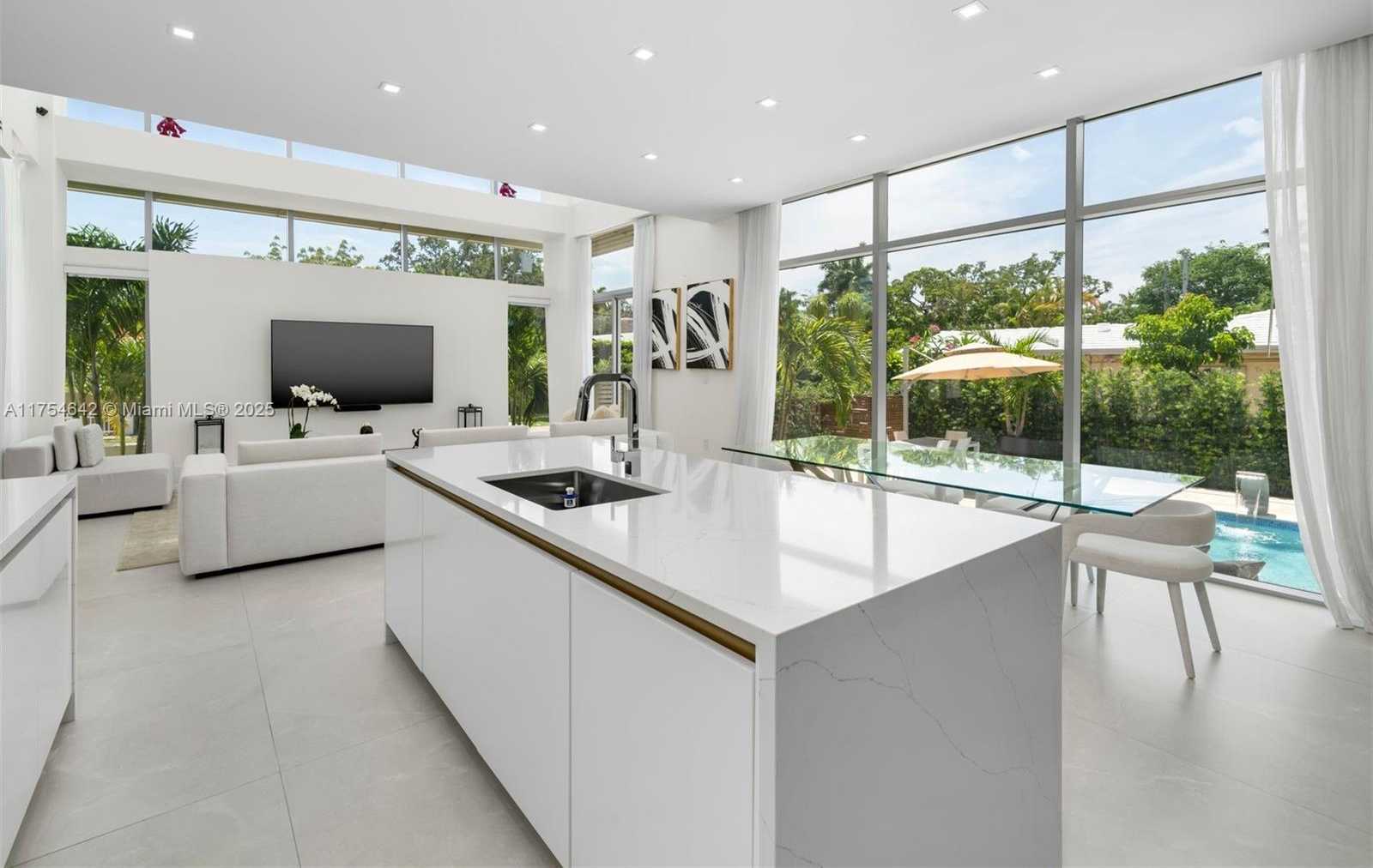 Small Image of 1201 WEST 47TH ST, Miami Beach Number 22