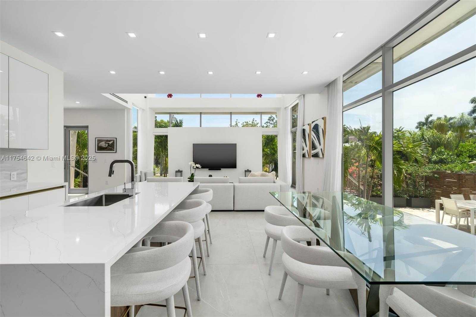 Small Image of 1201 WEST 47TH ST, Miami Beach Number 23