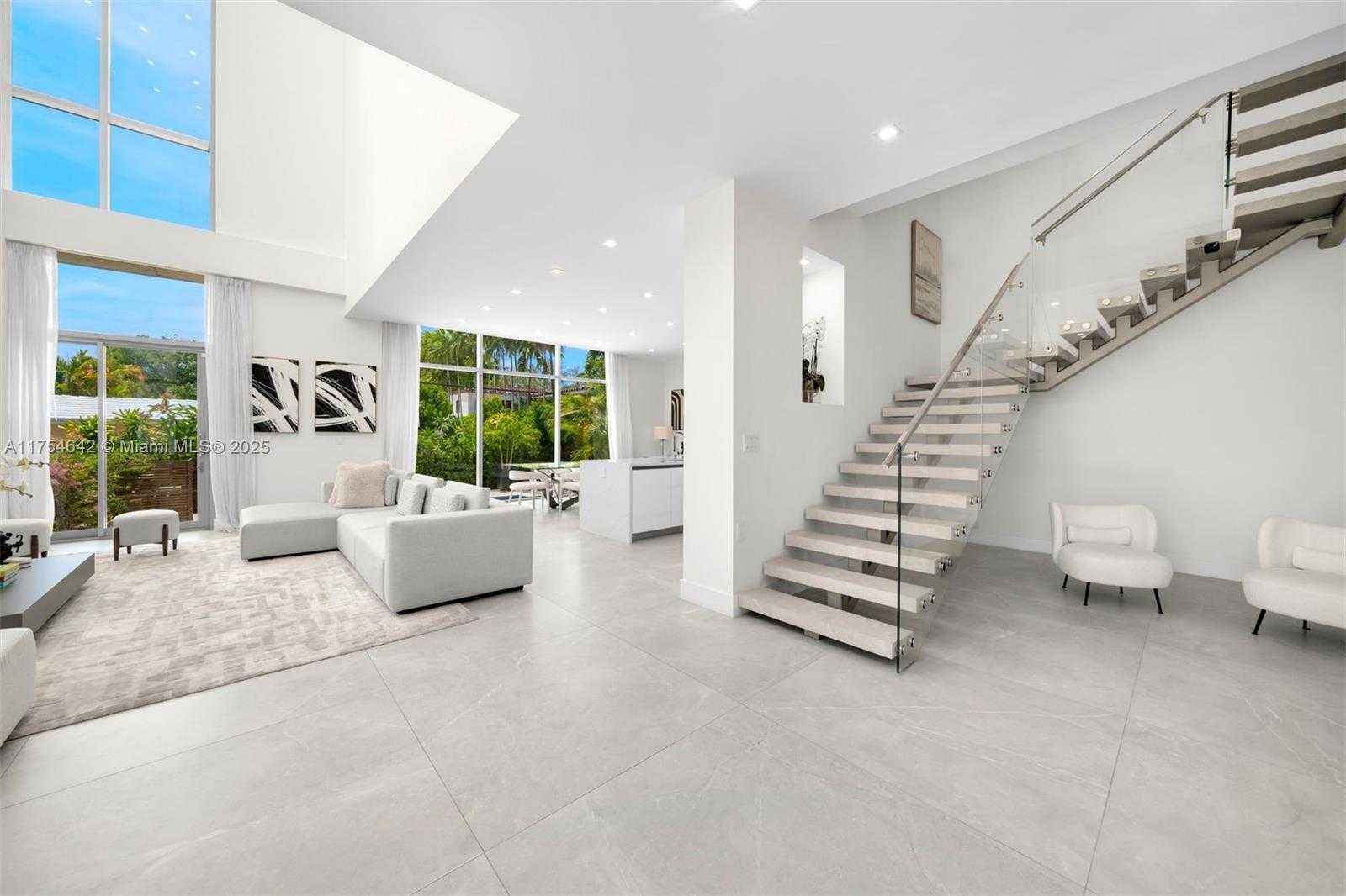 Small Image of 1201 WEST 47TH ST, Miami Beach Number 30
